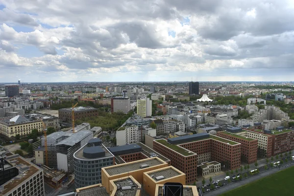 Uitzicht op de stad luchtfoto van Berlijn — Stockfoto