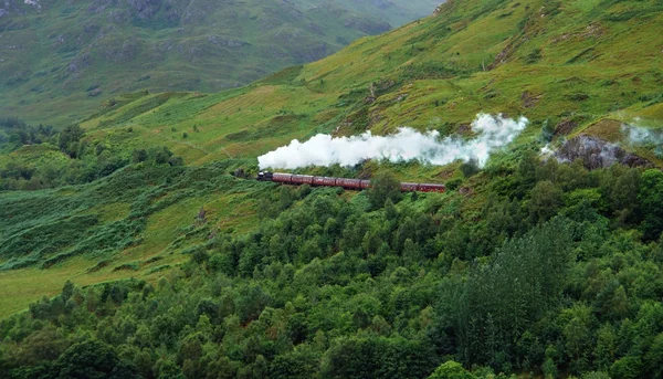 Pictorial steam train in Scotland — Stock Photo, Image