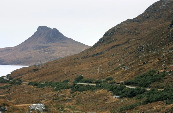 Escocés paisaje con colinas — Foto de Stock
