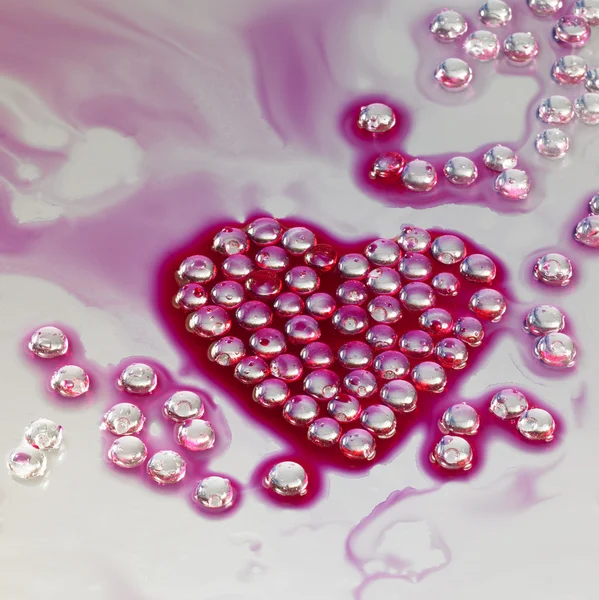 Herzförmige Perlen — Stockfoto