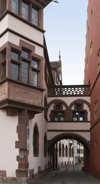 Architektonický detail ve Freiburgu — Stock fotografie