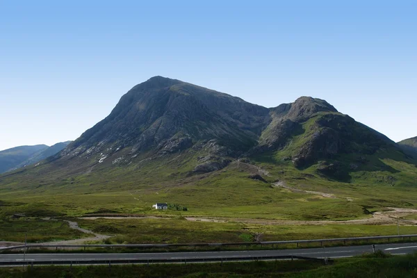 Buachaille Etive Mor in sunny ambiance — Stock Photo, Image