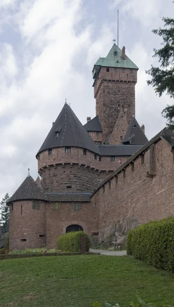 Zamek Haut-koenigsbourg we Francji — Zdjęcie stockowe