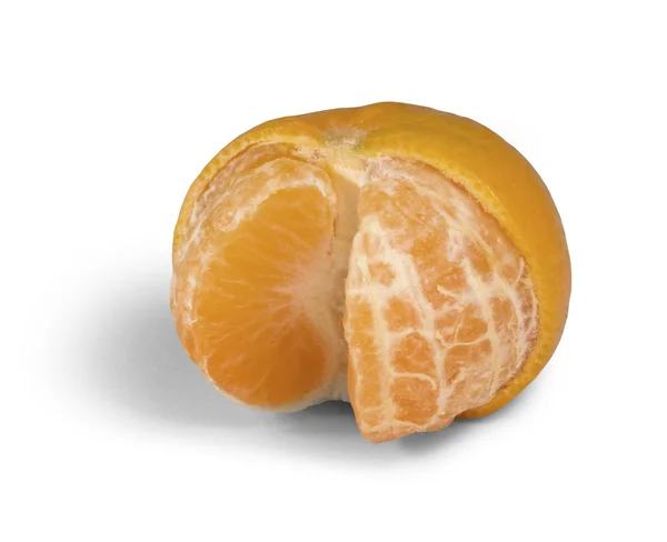 Открытый мандаринский апельсин — стоковое фото