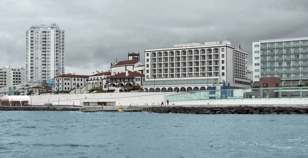 Meereskulisse an der Ponta Delgada — Stockfoto