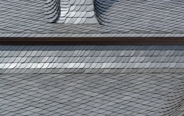 Schist kachlová střechy detail — Stock fotografie