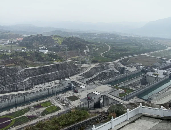 Dam van drie kloven op yangtze river — Stockfoto