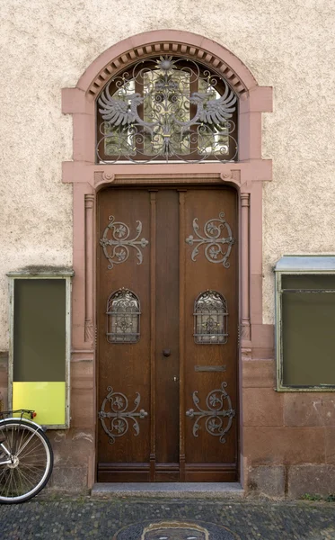Bir freiburg im breisgau içinde kapı — Stok fotoğraf