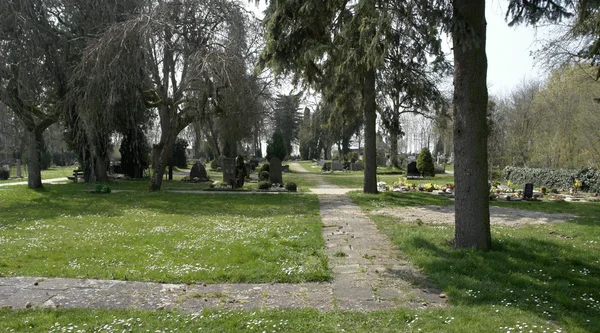 Cementerio en el sur de Alemania — Foto de Stock