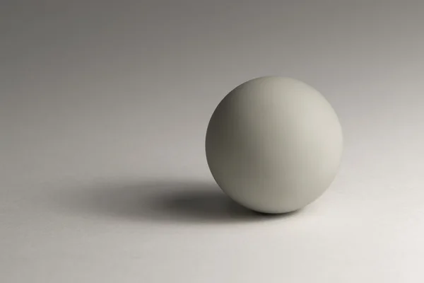 Сірий м'яч — стокове фото