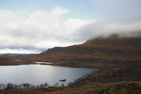 Драматичні хмарні шотландські пейзажі — стокове фото