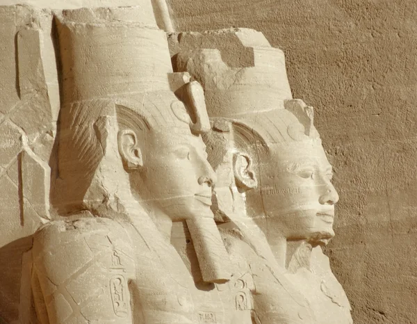 Figuras em templos Abu Simbel — Fotografia de Stock