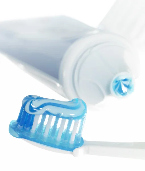 दात पेस्ट आणि टूथब्रश — स्टॉक फोटो, इमेज