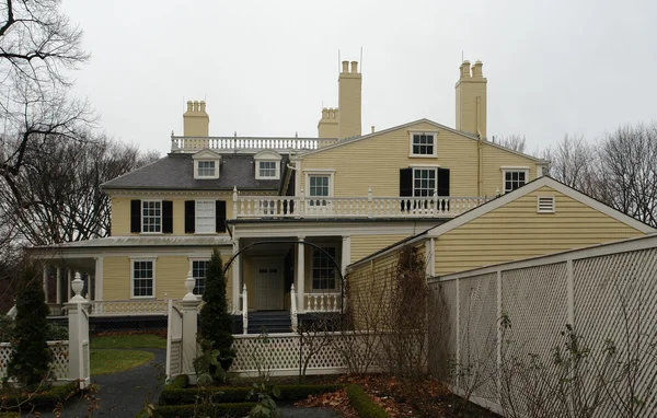 Longfellow dom w pochmurny z powrotem — Zdjęcie stockowe