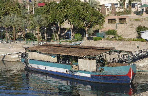 Old barge in Egypt — Stock Photo, Image