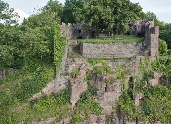 Idyllic scenery around Wertheim Castle — Stock Photo, Image