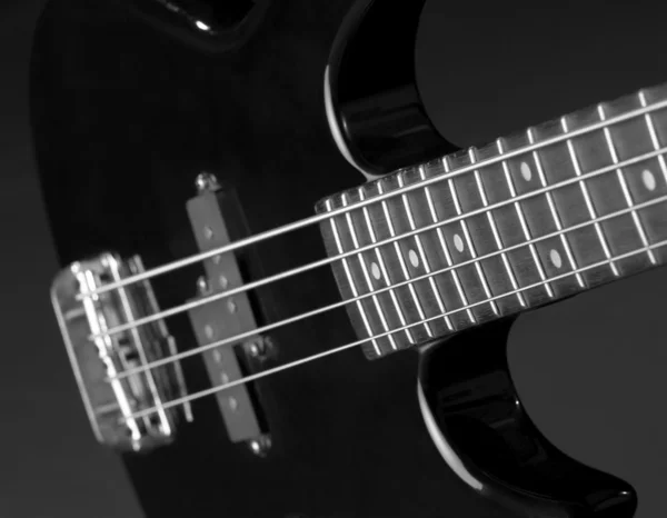 Preto detalhe guitarra baixo — Fotografia de Stock