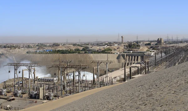 Assuandammen med vattenkraft i Egypten — Stockfoto