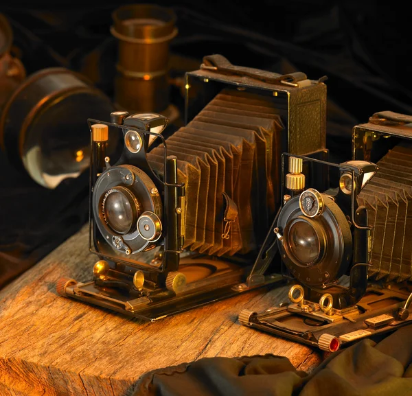 Still life with nostalgic cameras — Stock Photo, Image