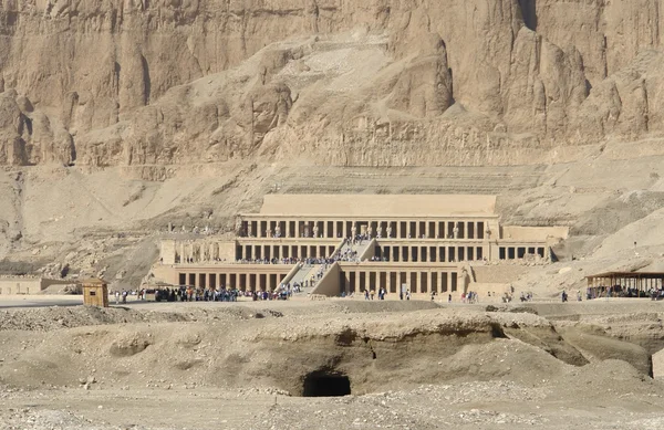 Νεκροτομείο ναό της Χατσεπσούτ, στην Αίγυπτο — Φωτογραφία Αρχείου