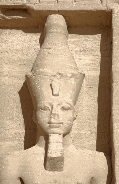 Каменная скульптура в храмах Абу-Симбел — стоковое фото