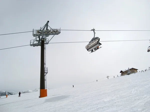 Wagrain 的滑雪缆车 — 图库照片