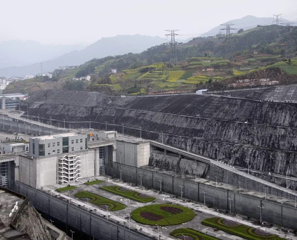 Dam van drie kloven op yangtze river — Stockfoto