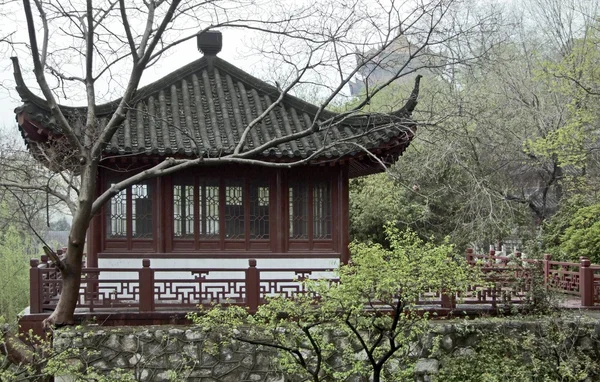 Китайское здание в Ухане — стоковое фото