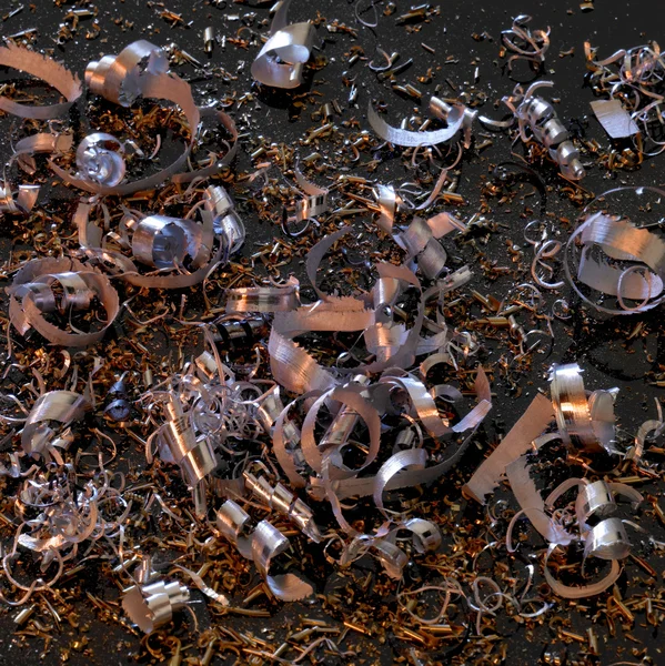 Абстрактный металлический карлик — стоковое фото