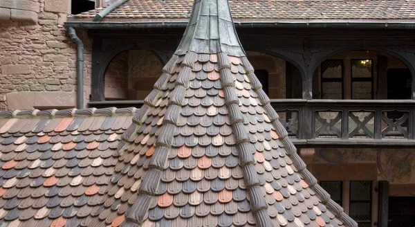 オー koenigsbourg 城の屋根 — ストック写真