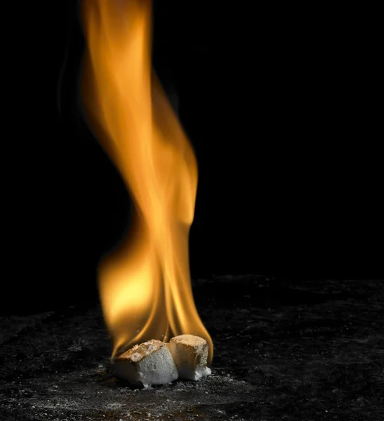 불타는 큐브 — 스톡 사진