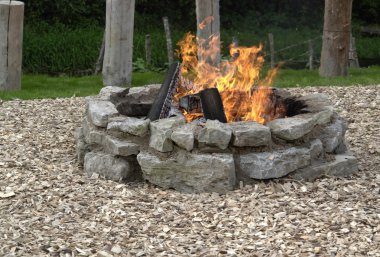 Outdoor fireplace clipart