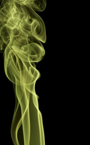 Zelený kouř v černé zpět — Stock fotografie