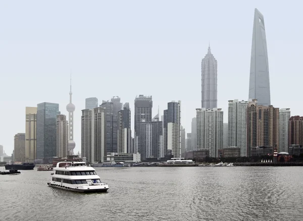 Skyline i pudong i shanghai — Stockfoto