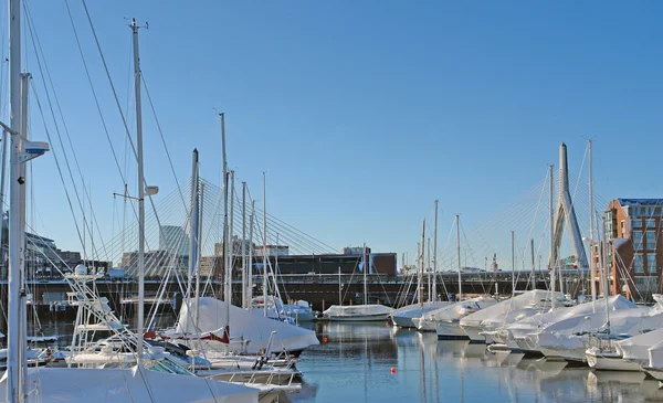 Hafen von Boston in sonnigem Ambiente — Stockfoto