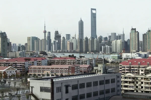 Pudong skyline em Shanghai — Fotografia de Stock