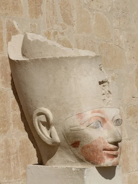 Ancient head of Hatschepsut — Stock Photo, Image