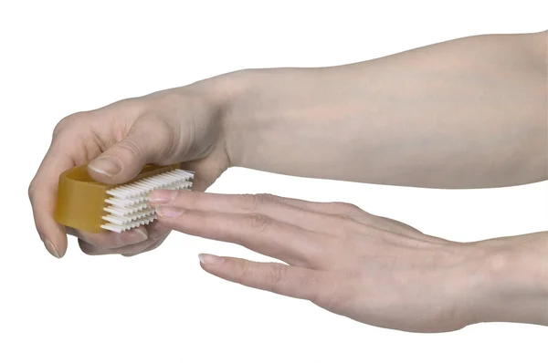 Reinigen van de nagels met een scrubber — Stockfoto