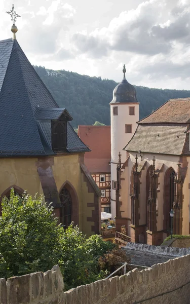 Stiftskirche og Kilianskapelle i Wertheim - Stock-foto