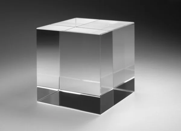 Solid glass cube — Stockfoto