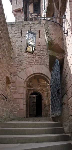 Внутри замка Верхняя Кенигсбур — стоковое фото
