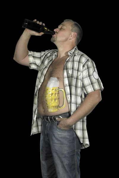 Bere uomo con birra pancia — Foto Stock
