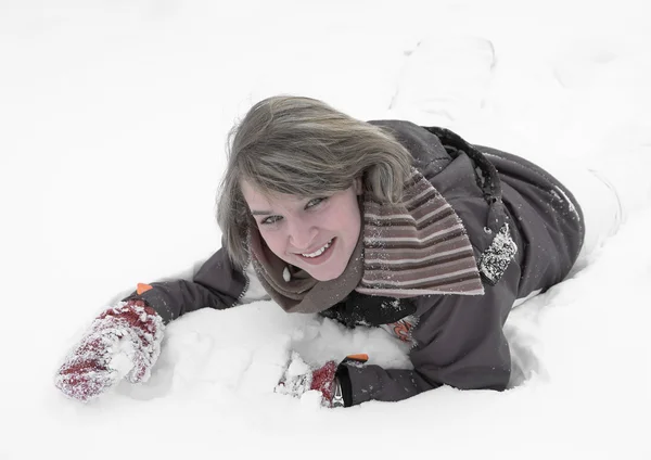 Girl having fun in the snow — Stock Photo, Image