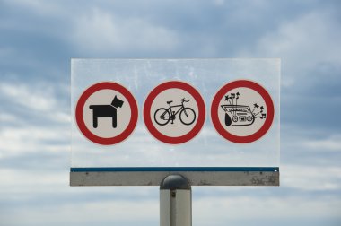 Prohibitions on the beach clipart