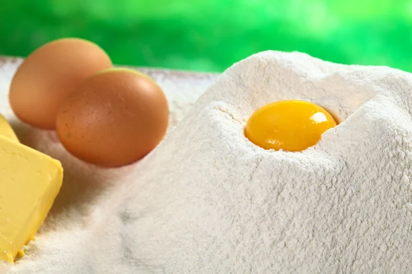 Tepung dan telur — Stok Foto