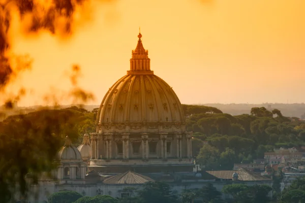 St. Peter's kubbe Roma — Stok fotoğraf