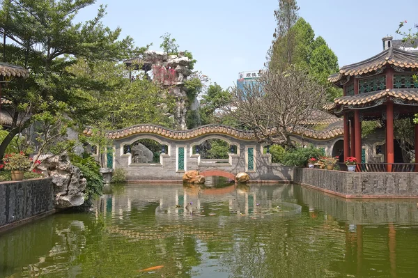 Ponte jardim Qinghui — Fotografia de Stock