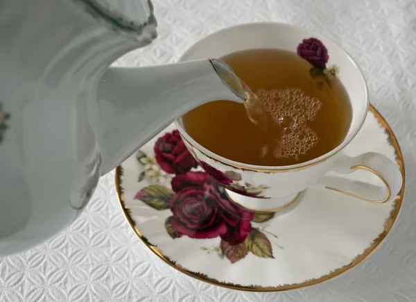 Fresh cup of tea — Stock Photo, Image