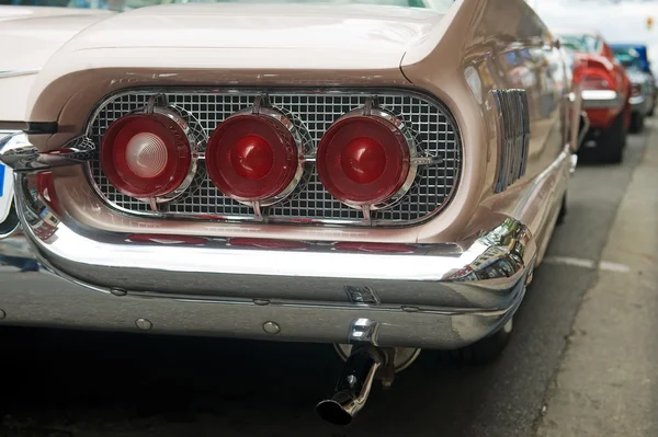Capătul din spate mașină veche — Fotografie, imagine de stoc
