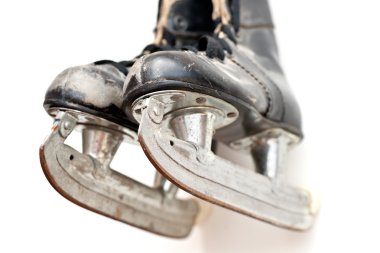 Old rusty hockey skates clipart